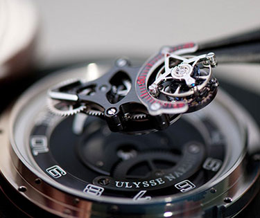 百达翡丽维修保养维修服务中心 广州百达翡丽维修服务中心地址